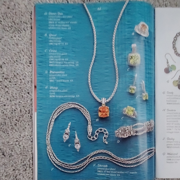 NWT  PREMIER DESIGNS  CITRINE  EARRINGS - Picture 5 of 6